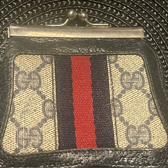 Vintage Gucci navy GG coin purse. - Picture 7 of 8